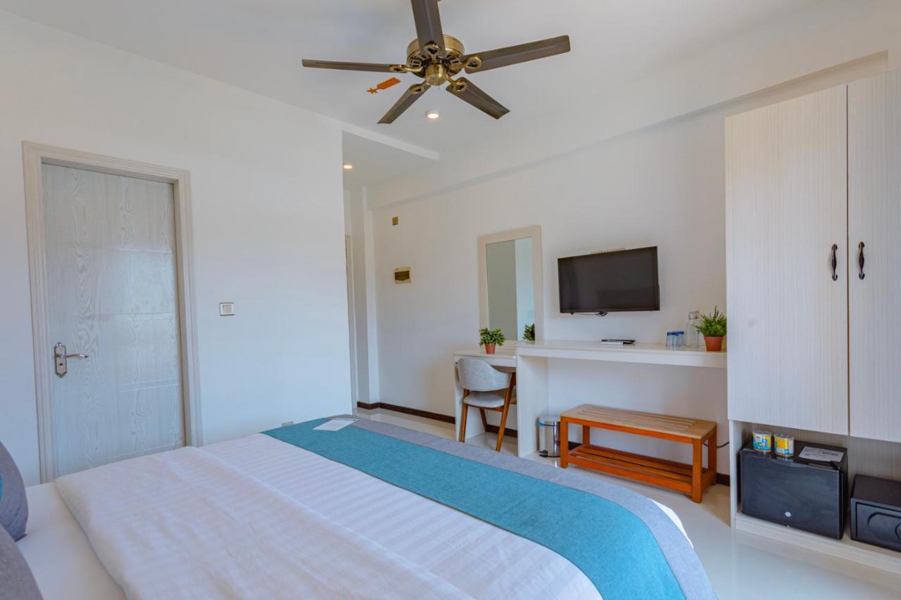 Hotel Dhiguveli Breeze Dhigurah  Exterior foto
